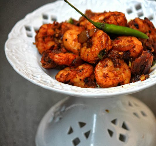 Prawns Roast Kerala Style-Chemmeen-Konju Varattiyathu|kothiyavunu