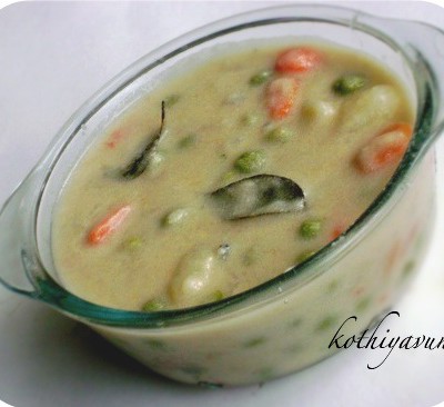 Vegetable Kurma -Kerala Style Vegetable Kurma |kothiyavunu.com