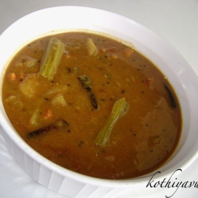 Varutharacha Sambar Recipe – Sambar with Roasted Coconut and Spices