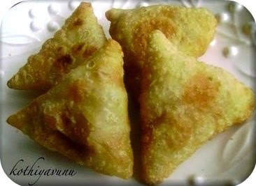 Tuna  Samosa Recipe – Tuna Stuffed Savoury Pastries Recipe