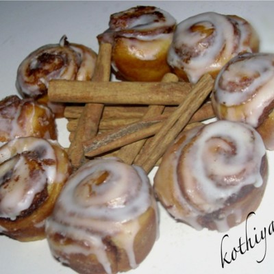 Cinnamon Rolls Recipe – Cinnamon Buns Recipe and Happy New Year!