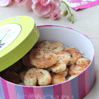 Palmier Recipe – Elephant Ears Recipe – Little Hearts Biscuits Recipe