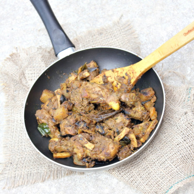 Nadan Chicken and Potato Roast Recipe |Spicy Chicken and Potato Roast – Slow cooked Version