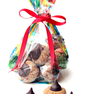 Peanut Butter Kisses Recipe | Peanut Butter Blossoms Recipe