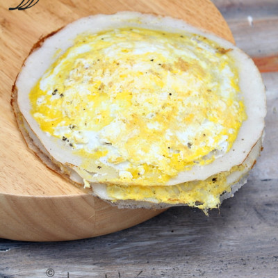 Mutta Dosa Recipe – Egg Dosa Recipe