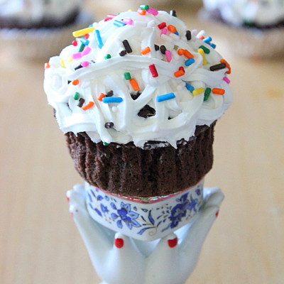 Chocolate Cupcakes with Cream Cheese Frosting