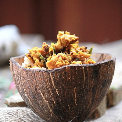 Nadan Kozhi Thoran Recipe – Chicken Thoran Recipe – Kerala Stir Fried Chicken