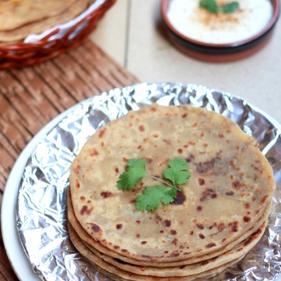 Aloo Paratha Recipe – Potato Stuffed Flatbread Recipe