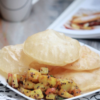 Luchi ar Aloo Chorchori Recipe – Bengali Cuisine – Deep Fried Indian Flat Bread Recipe & Potato with Black Cumin Recipe