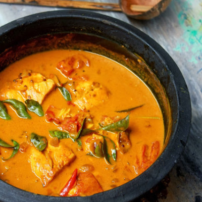 Fish Tomato Curry Recipe – Thakkali Meen Curry Recipe – Kerala Fish Curry with Tomato