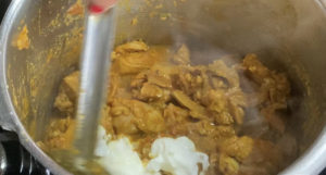 Yogurt added to Chicken Masala|pressure cooker chicken Biryani|kothiyavunu.com