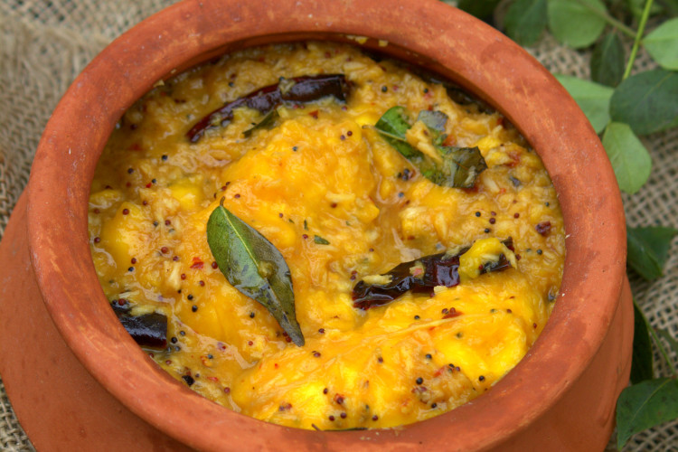Pazha Manga Perukku-Ripe Mango Curry |kothiyavunu.com